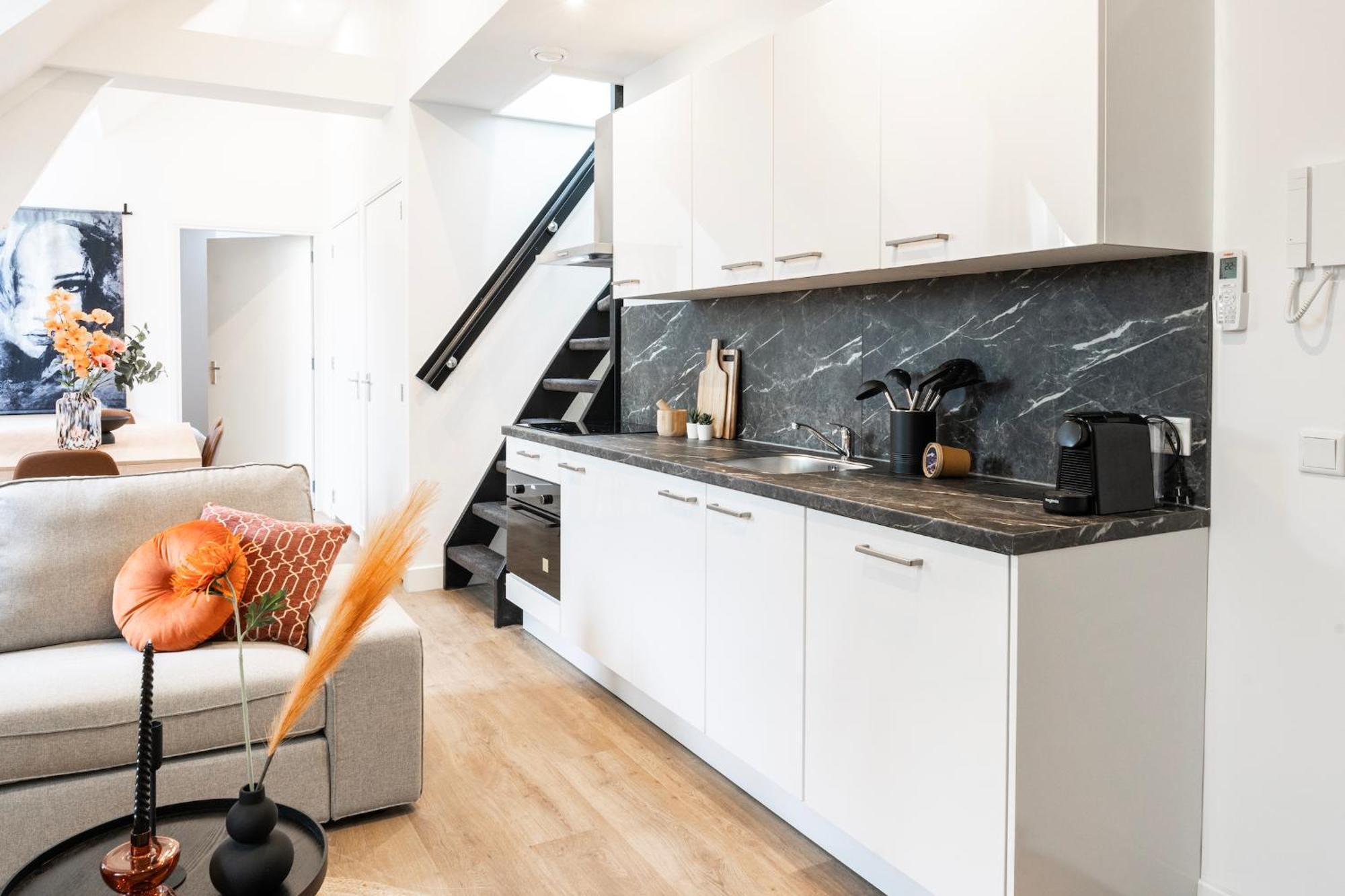 Apartment Newly Renovated With Fast Wifi, Near Poppodium013 *