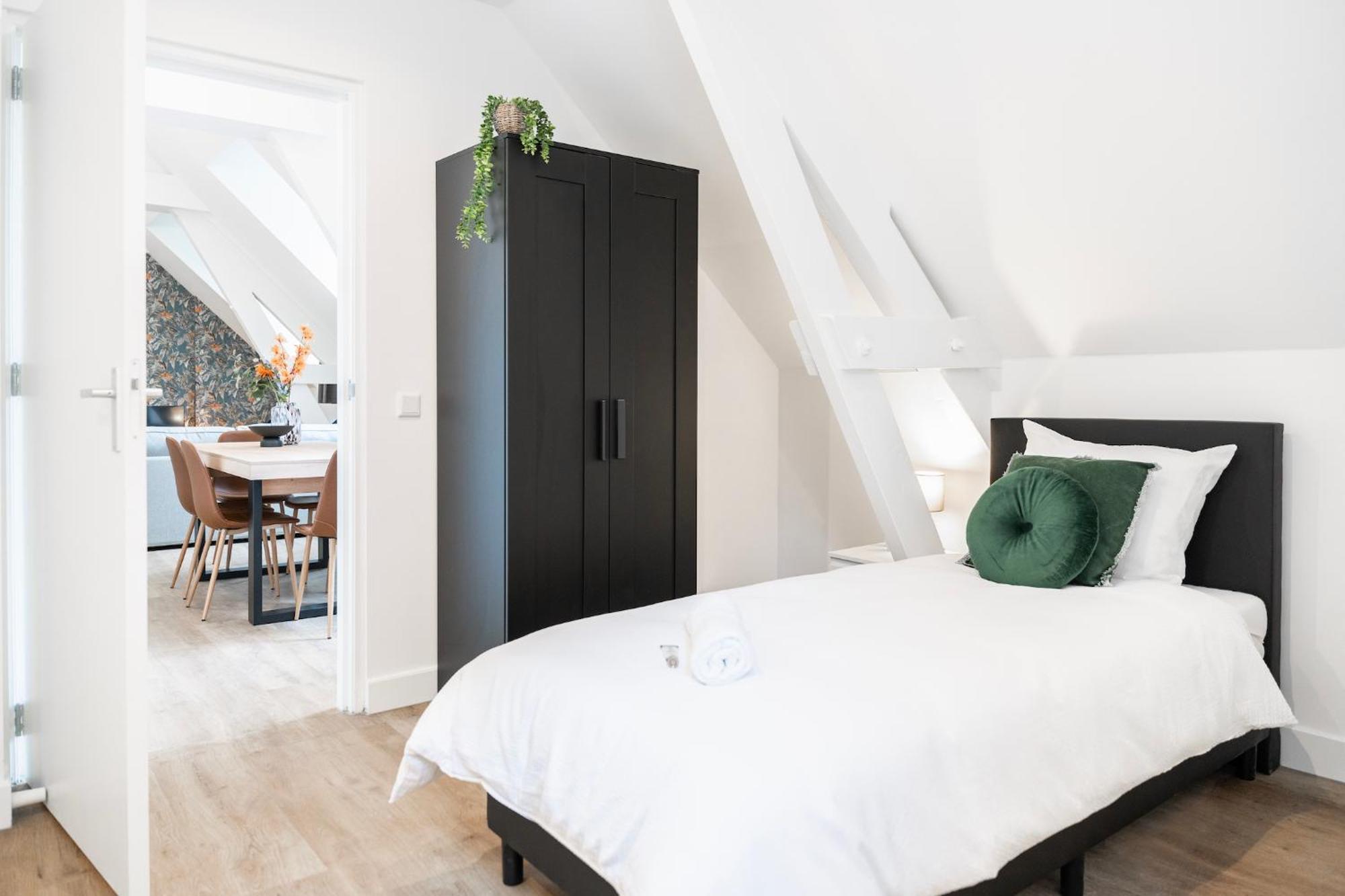 Newly Renovated With Fast Wifi, Near Poppodium013 *