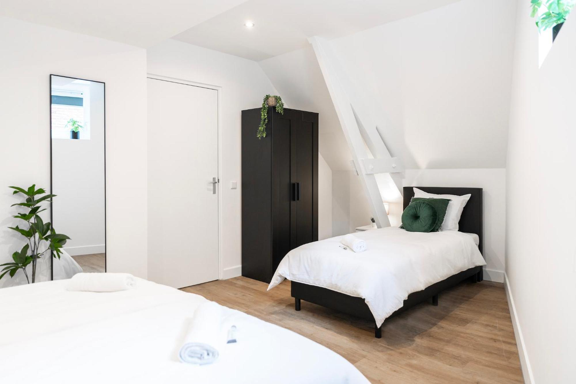 Apartment Newly Renovated With Fast Wifi, Near Poppodium013 Tilburg